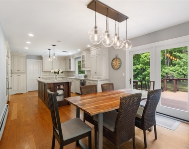 3 Breckenridge Road - Photo Thumbnail 6