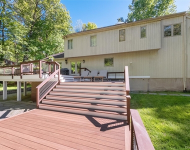 3 Breckenridge Road - Photo Thumbnail 23