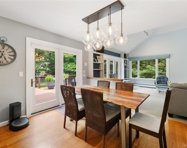 3 Breckenridge Road - Photo Thumbnail 7