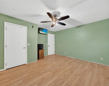 76 Maureen Drive - Photo Thumbnail 21
