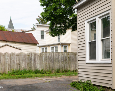 133 Union Street - Photo Thumbnail 17