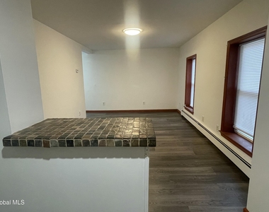 26 Grand Street - Photo Thumbnail 4