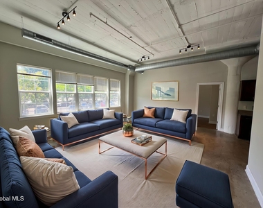 733 Broadway - Photo Thumbnail 12