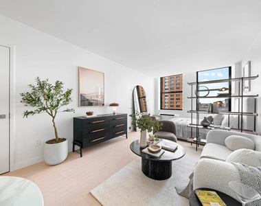 1 West Street - Photo Thumbnail 16