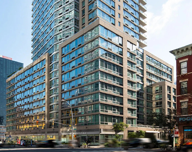 455 West 37th Street - Photo Thumbnail 10