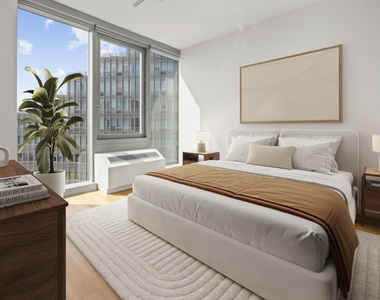 550 West 54th Street - Photo Thumbnail 4