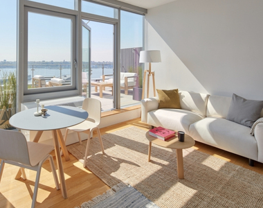 550 West 54th Street - Photo Thumbnail 7