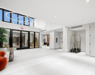 554 West 46th Street - Photo Thumbnail 9