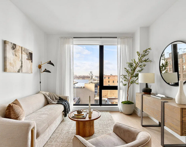 554 West 46th Street - Photo Thumbnail 1
