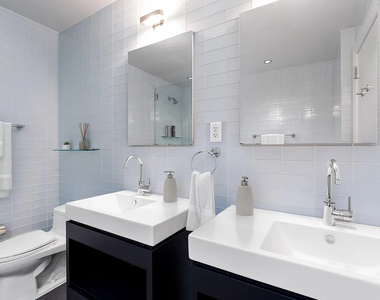 554 West 54th Street - Photo Thumbnail 5