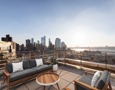 554 West 54th Street - Photo Thumbnail 6