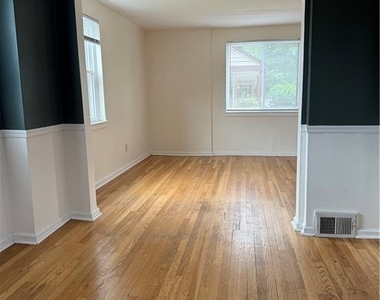 182 Newman Street - Photo Thumbnail 3