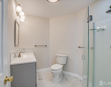 145 Somerset Avenue - Photo Thumbnail 23