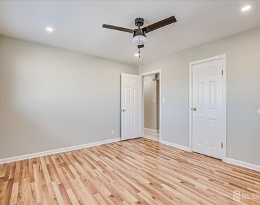 145 Somerset Avenue - Photo Thumbnail 21