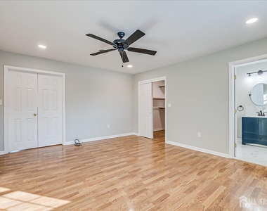 145 Somerset Avenue - Photo Thumbnail 17