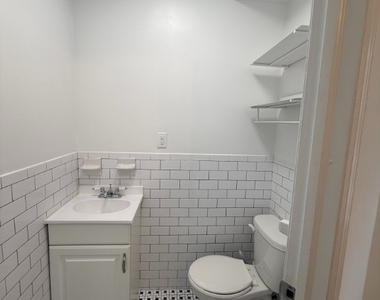 148 Sullivan Street - Photo Thumbnail 7