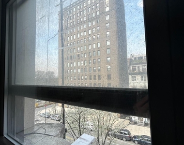318 W 106th Street - Photo Thumbnail 8