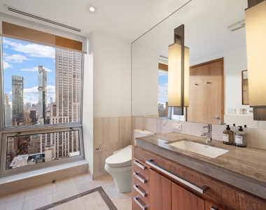 400 5th Avenue - Photo Thumbnail 7