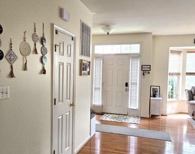 48 Battlefield Drive - Photo Thumbnail 14