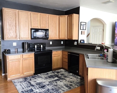 48 Battlefield Drive - Photo Thumbnail 6