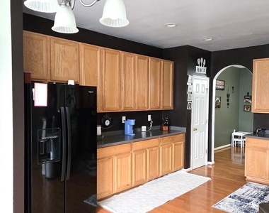 48 Battlefield Drive - Photo Thumbnail 2