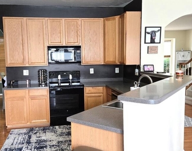 48 Battlefield Drive - Photo Thumbnail 1