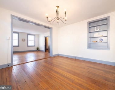 703 S Loudoun Street - Photo Thumbnail 10