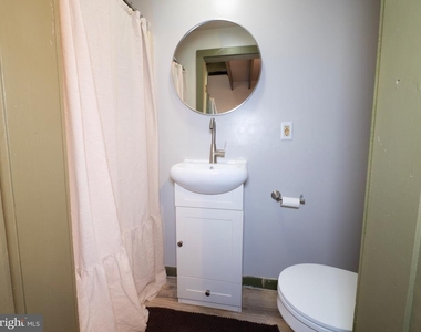 703 S Loudoun Street - Photo Thumbnail 38