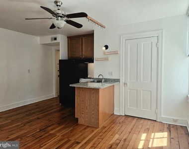 448 Loudoun Street N - Photo Thumbnail 9