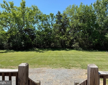 15609 Heth Drive - Photo Thumbnail 12