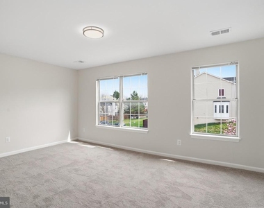 2760 Brier Pond Circle - Photo Thumbnail 14