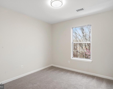 2760 Brier Pond Circle - Photo Thumbnail 17
