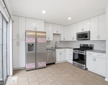 2760 Brier Pond Circle - Photo Thumbnail 10