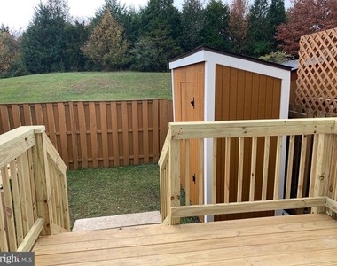 8262 Vernon Street - Photo Thumbnail 32