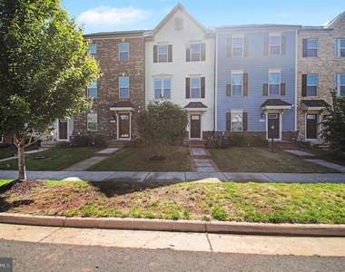 18143 Red Mulberry Road - Photo Thumbnail 1