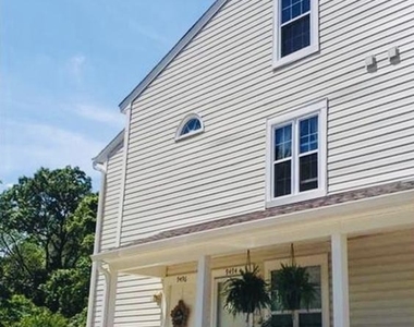 9496 Scarlet Oak Drive - Photo Thumbnail 2