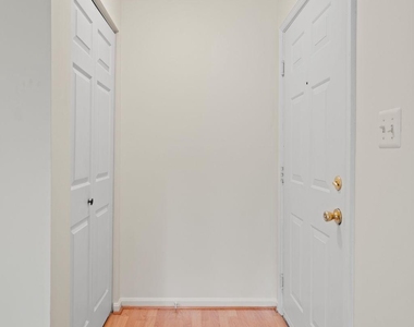 9555 Battery Heights Boulevard - Photo Thumbnail 2