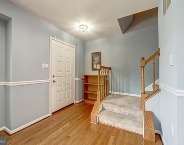 8593 Burlington Court - Photo Thumbnail 2