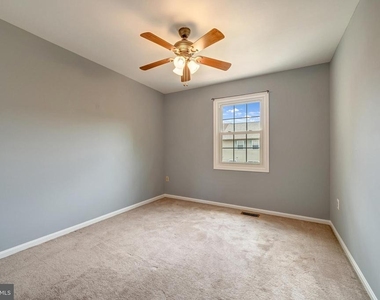 8593 Burlington Court - Photo Thumbnail 25