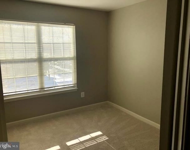 43046 Francis Square - Photo Thumbnail 28