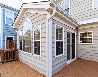 43046 Francis Square - Photo Thumbnail 30