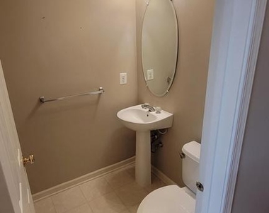 20479 Greymont Terrace - Photo Thumbnail 10