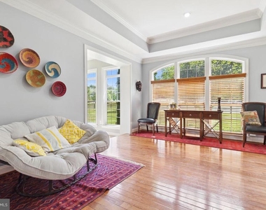 17205 Dewpoint Place - Photo Thumbnail 12