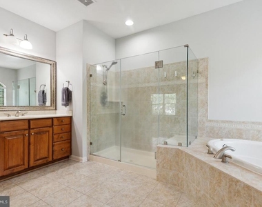 17205 Dewpoint Place - Photo Thumbnail 25