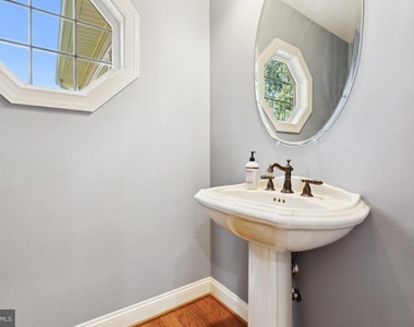 17205 Dewpoint Place - Photo Thumbnail 19