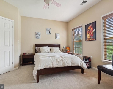 17205 Dewpoint Place - Photo Thumbnail 30