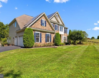 17205 Dewpoint Place - Photo Thumbnail 45