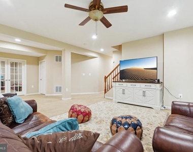 17205 Dewpoint Place - Photo Thumbnail 35