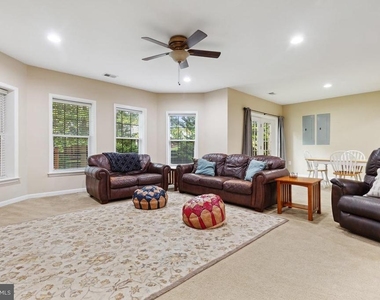 17205 Dewpoint Place - Photo Thumbnail 33