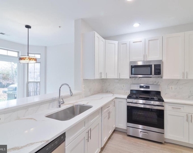 21174 Domain Terrace - Photo Thumbnail 9